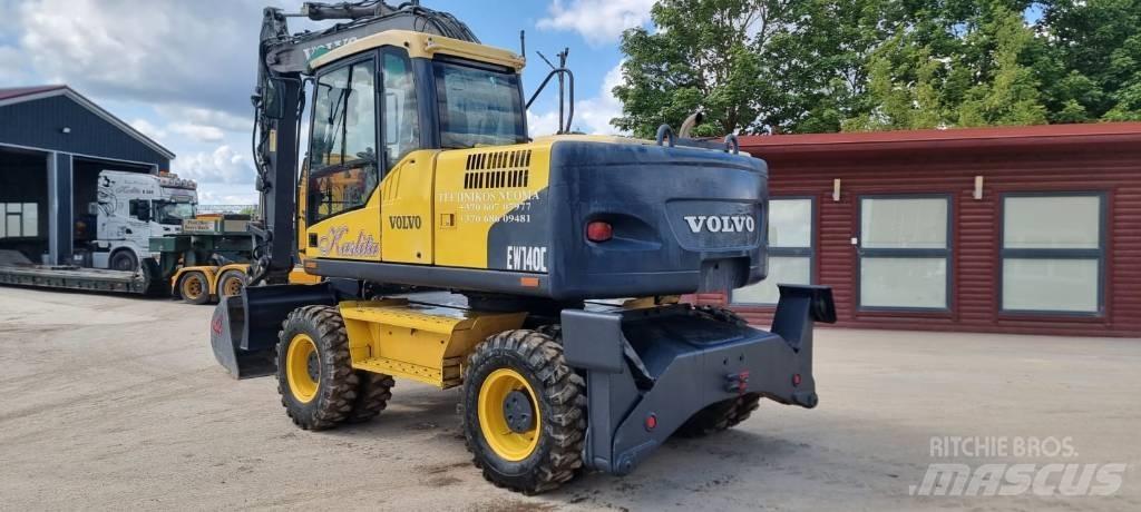 Volvo EW 140 C Mobilbagger