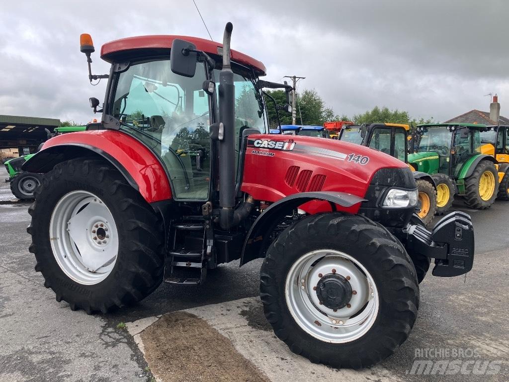 Case IH Maxxum 140 Traktoren