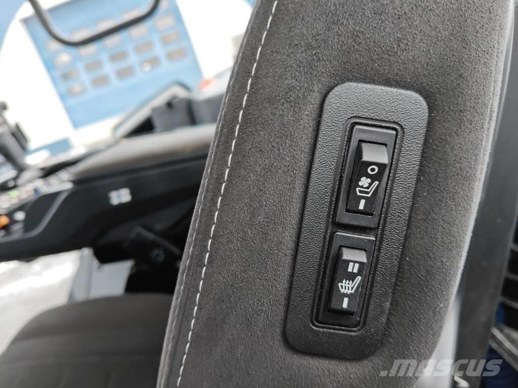 Valtra T 255 Versu Traktoren