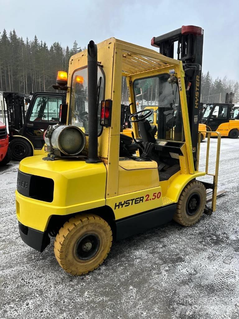 Hyster H2.50XM Gasstapler