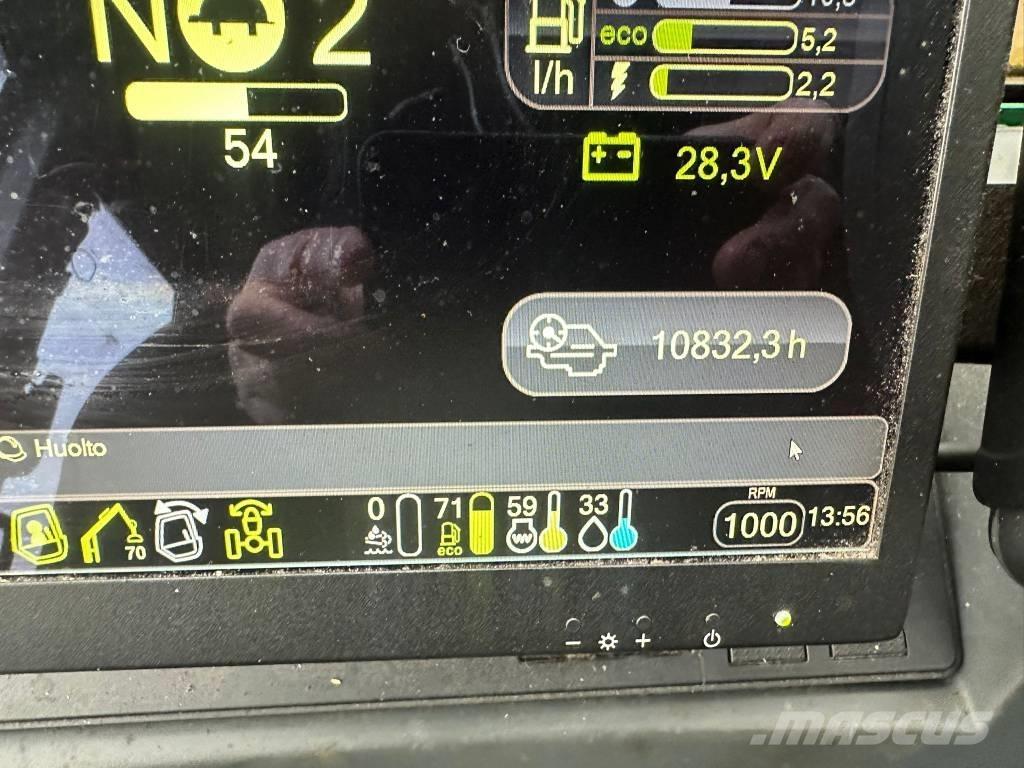 Komatsu 845 Forwarder