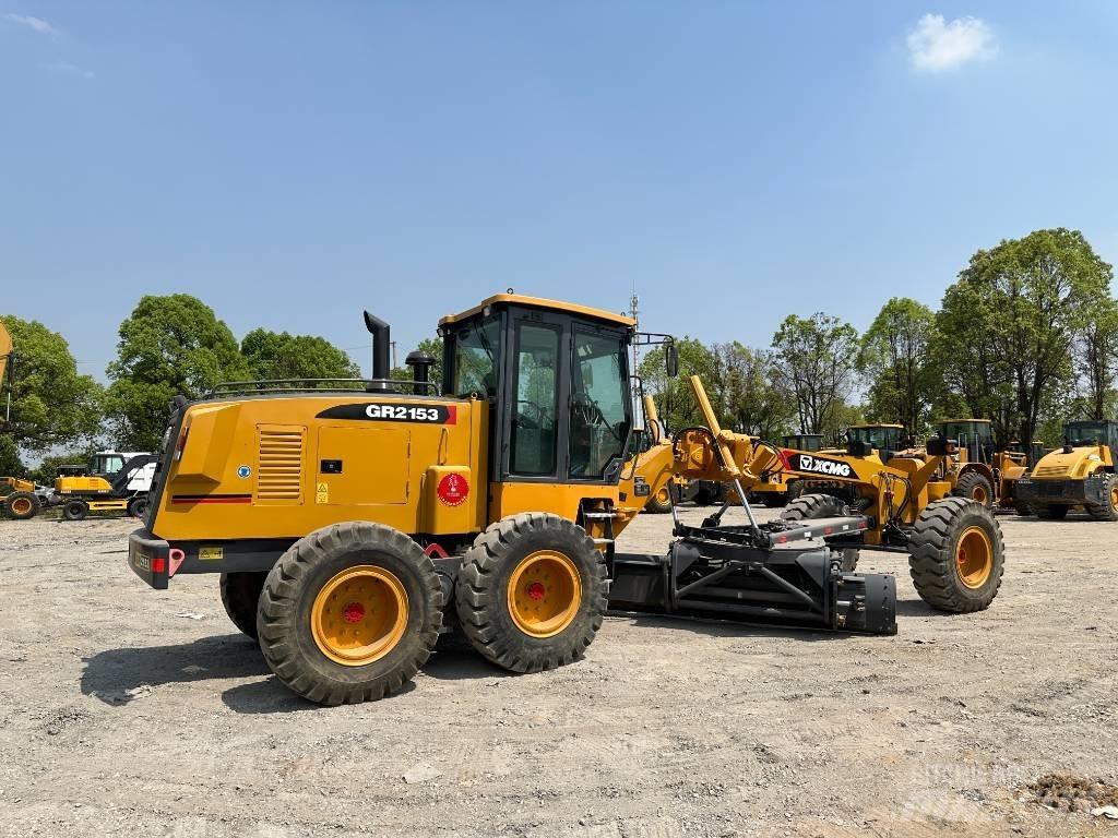 XCMG GR2153 Grader