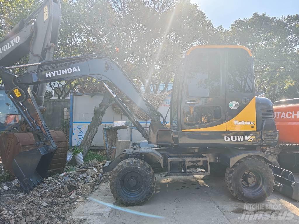 Hyundai R60W Mobilbagger