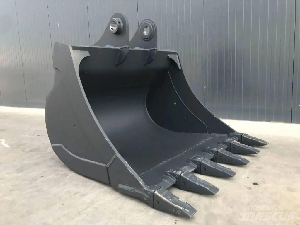 Volvo ECR235 Schaufeln