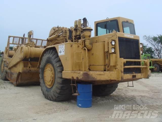 CAT 637E Schaber