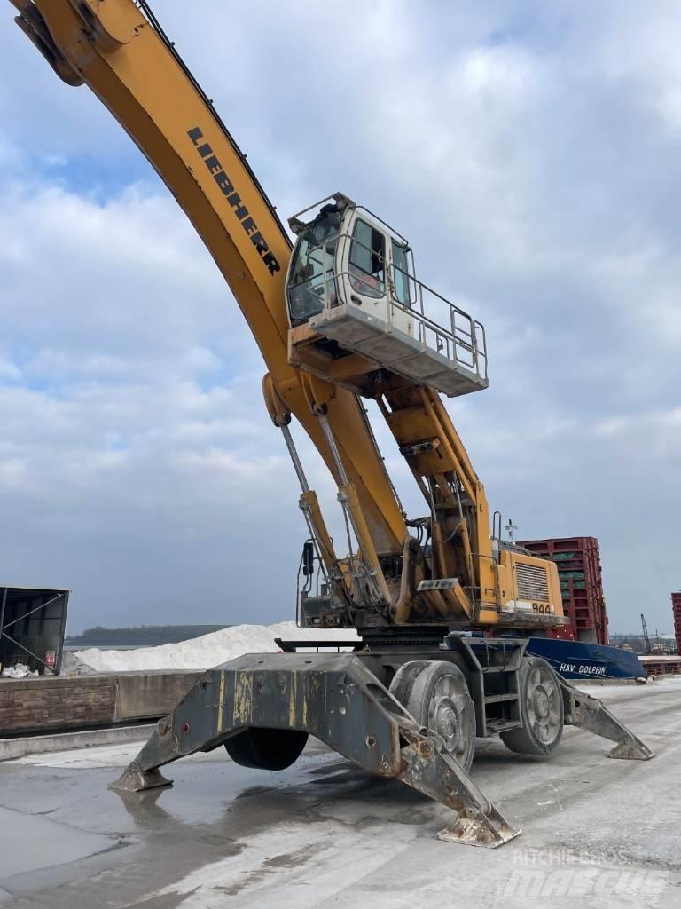 Liebherr A 944 C HD Materialumschlag
