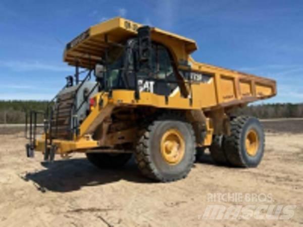 CAT 773 F Dumper - Knickgelenk