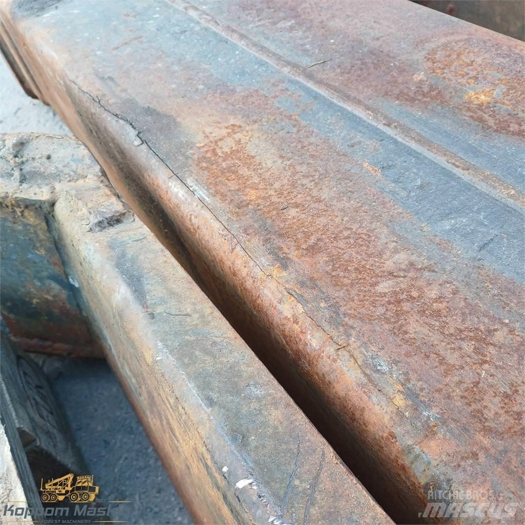 Loglift 111 Förderkrane