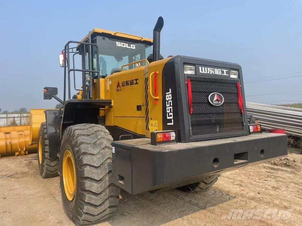 SDLG LG 958 F Radlader