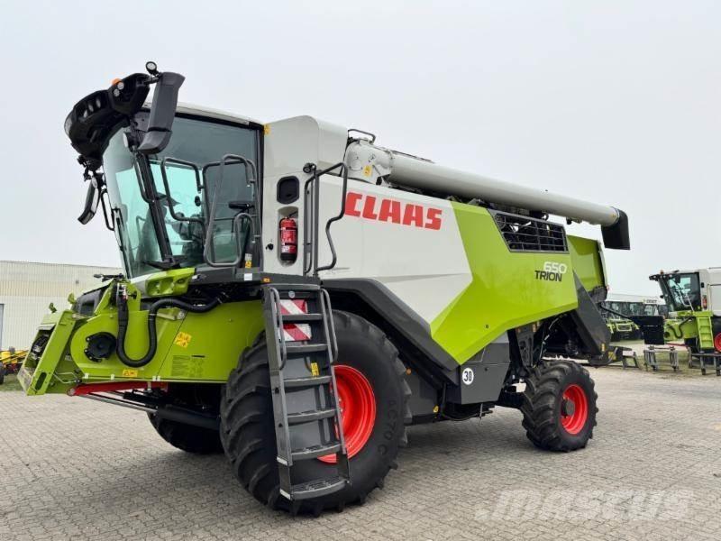 CLAAS TRION 650 Mähdrescher