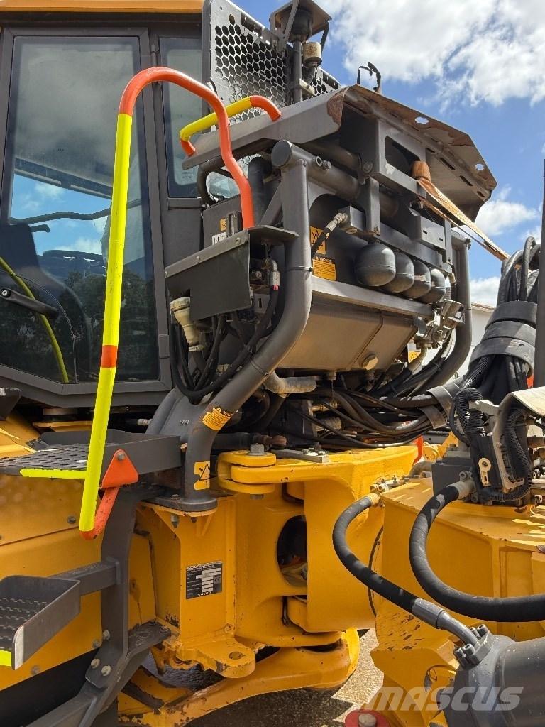 Volvo A30G Dumper - Knickgelenk