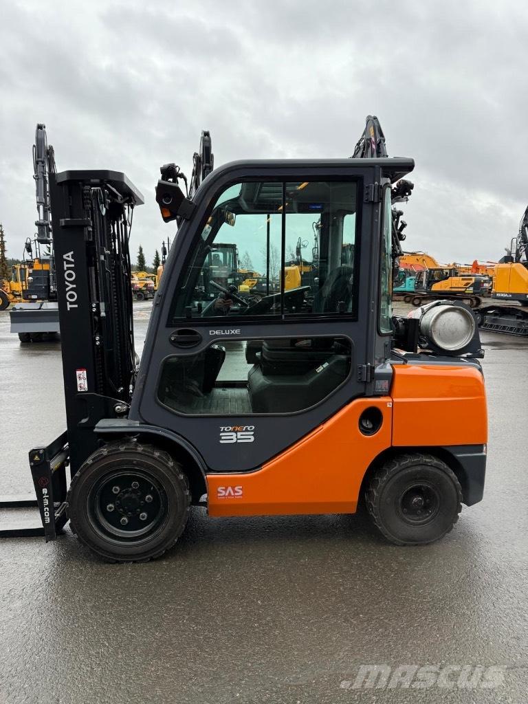 Toyota 02-8 FGJF 35 Gasstapler