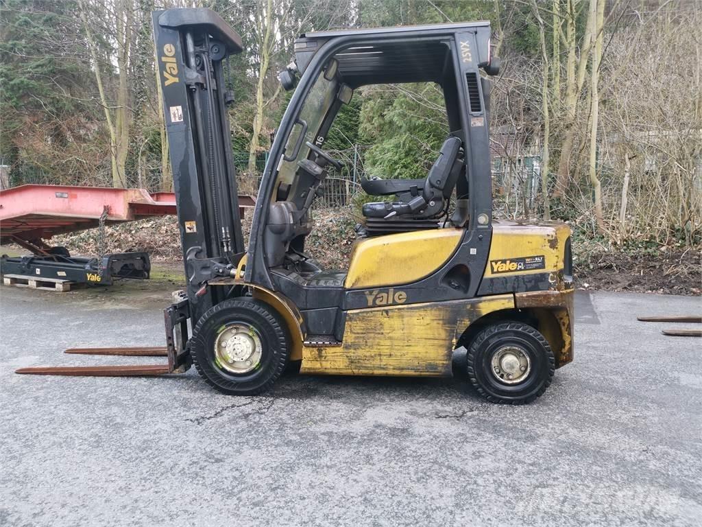 Yale GDP25VX-V Dieselstapler