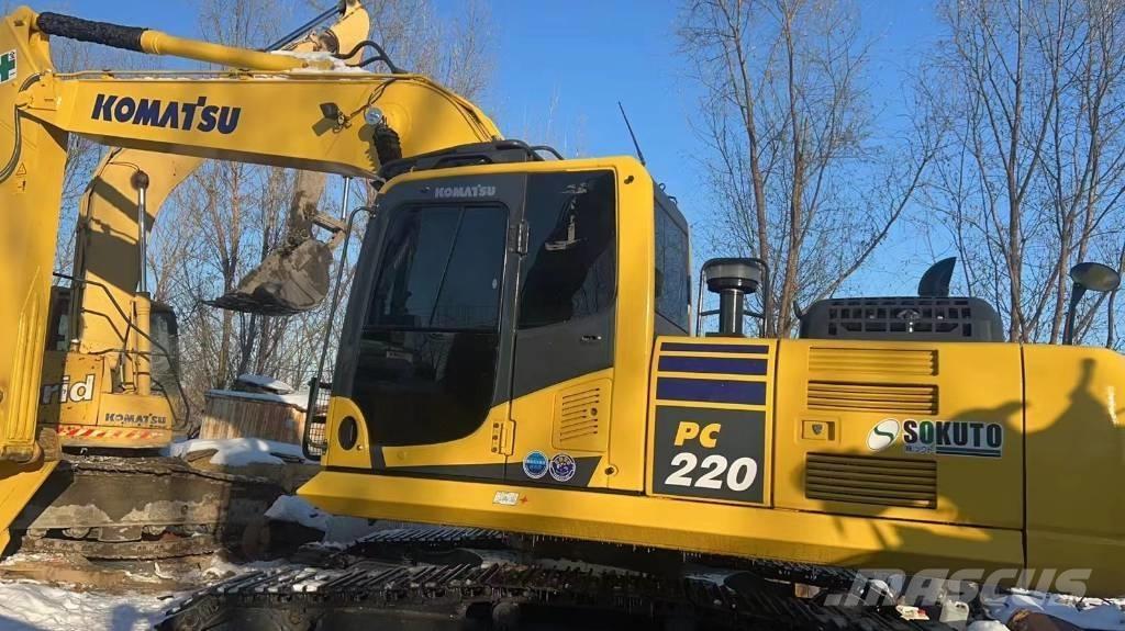 Komatsu PC 220-8 Raupenbagger