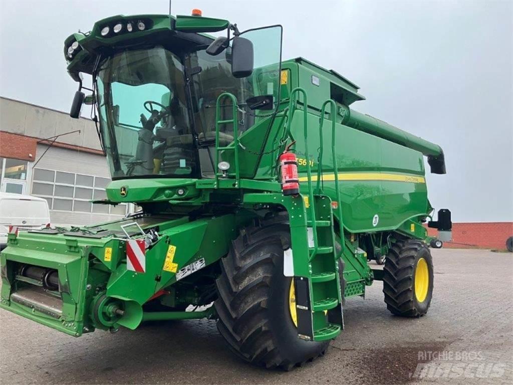 John Deere T560 Mähdrescher