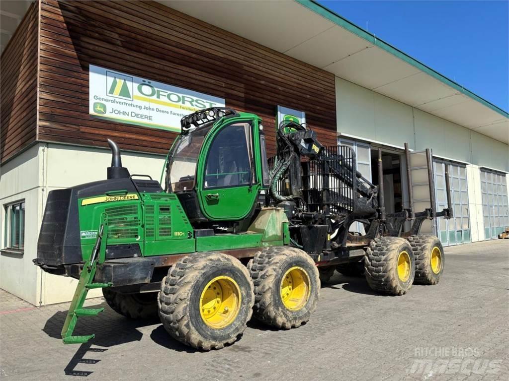 John Deere 1110 G Forwarder