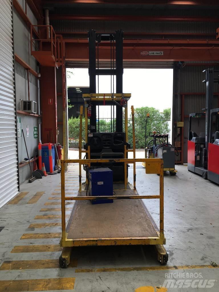 Hyster R30XMF3 Hochhub-Kommissionierer
