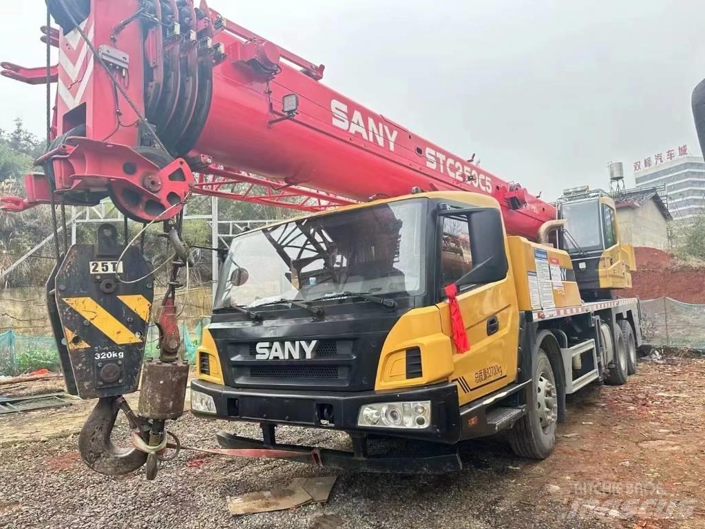 Sany STC 250 C5 All-Terrain-Krane
