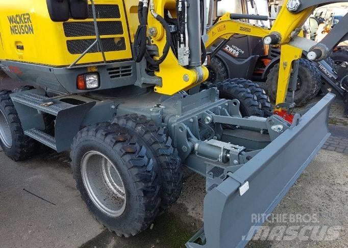 Neuson EW100 Minibagger < 7t