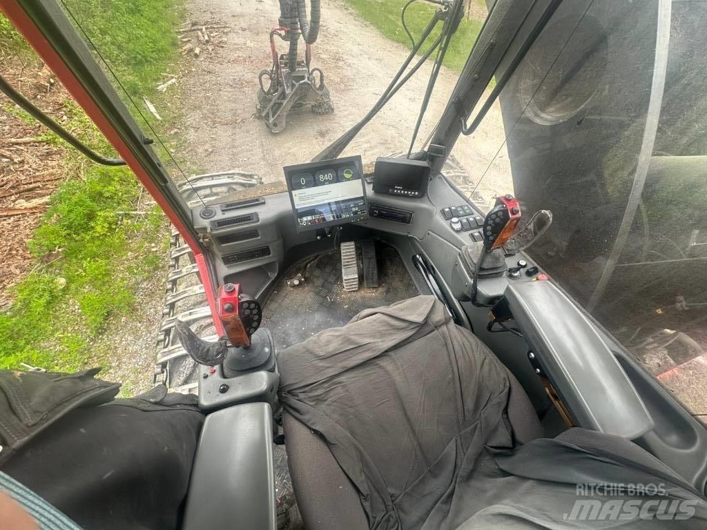 Komatsu 911.4 Harvester
