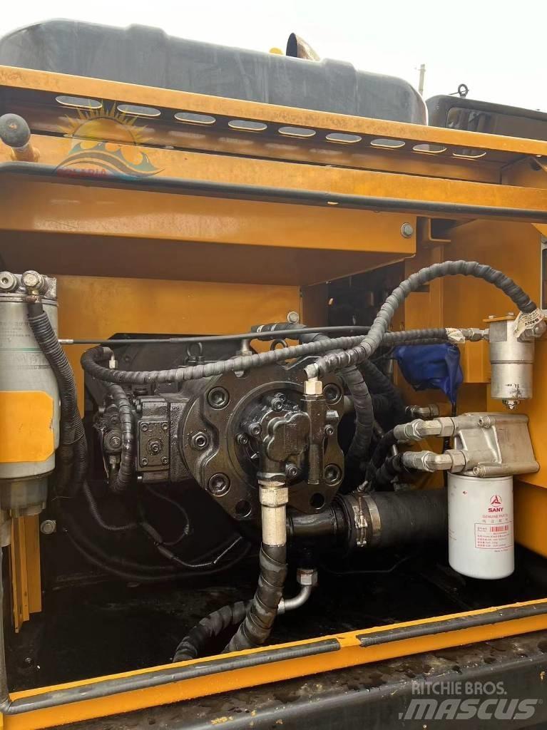 Sany SY 235 H Raupenbagger