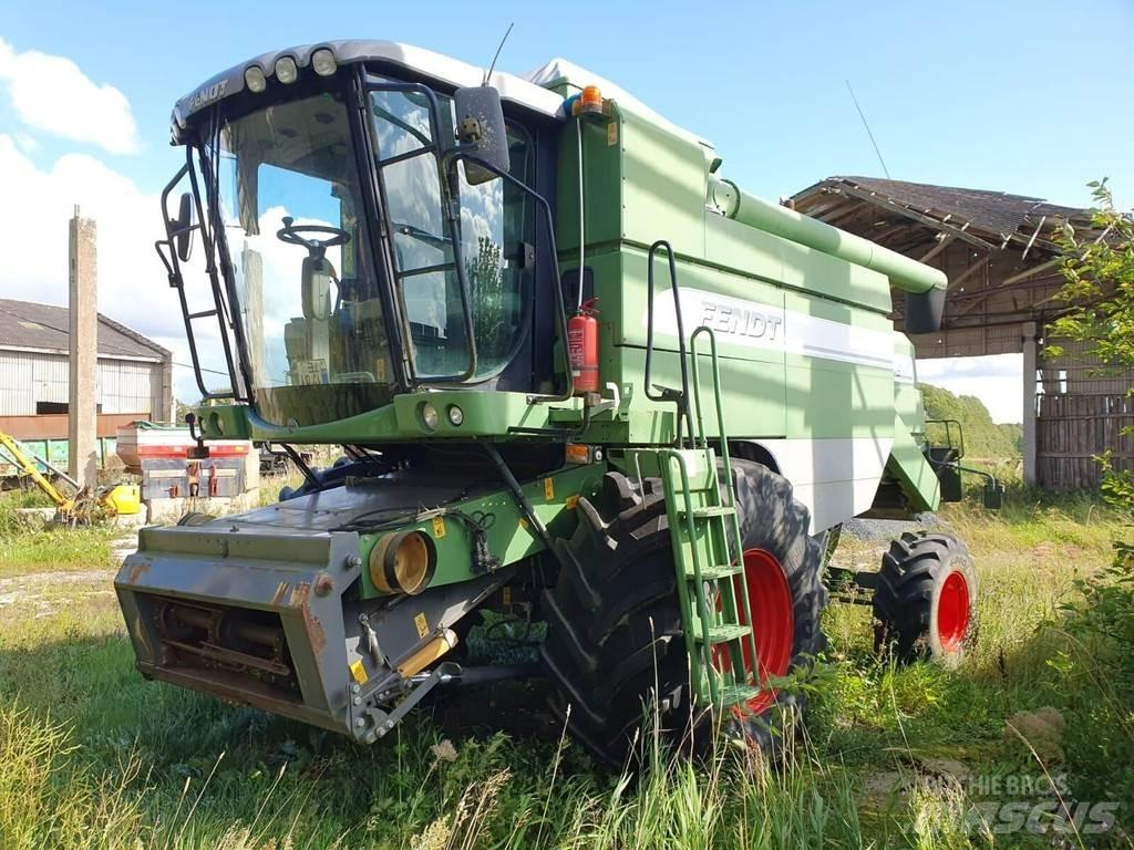 Fendt 5220 E Mähdrescher
