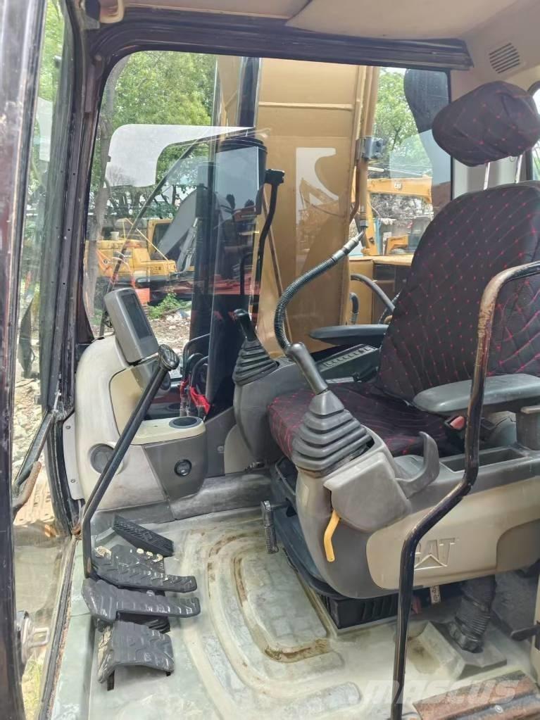 CAT 313D2GC Midibagger  7t - 12t