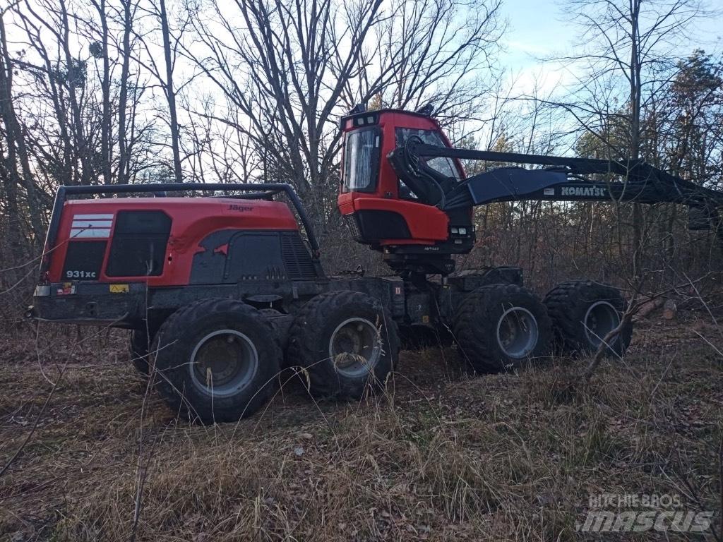 Komatsu 931 XC Harvester