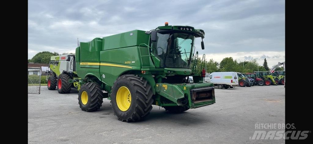John Deere S670I Mähdrescher