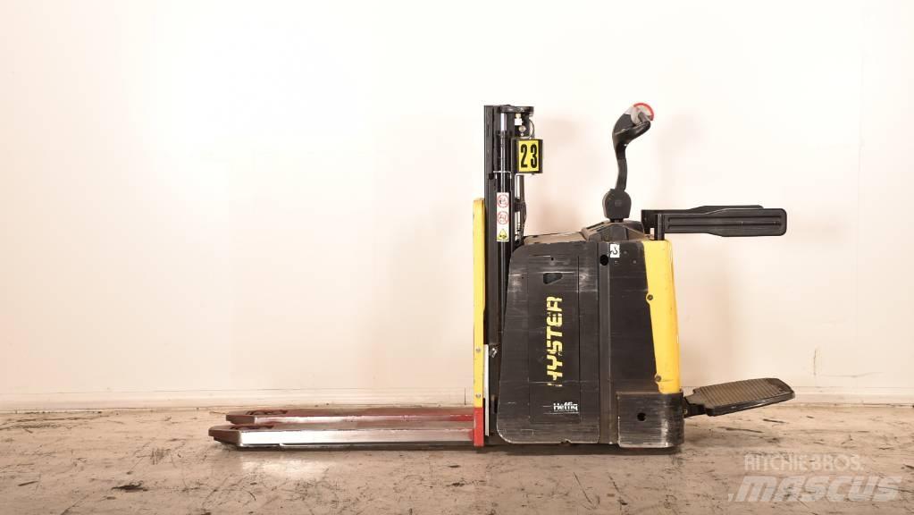Hyster P2.0SD Gabelstapler mit Fahrerstand