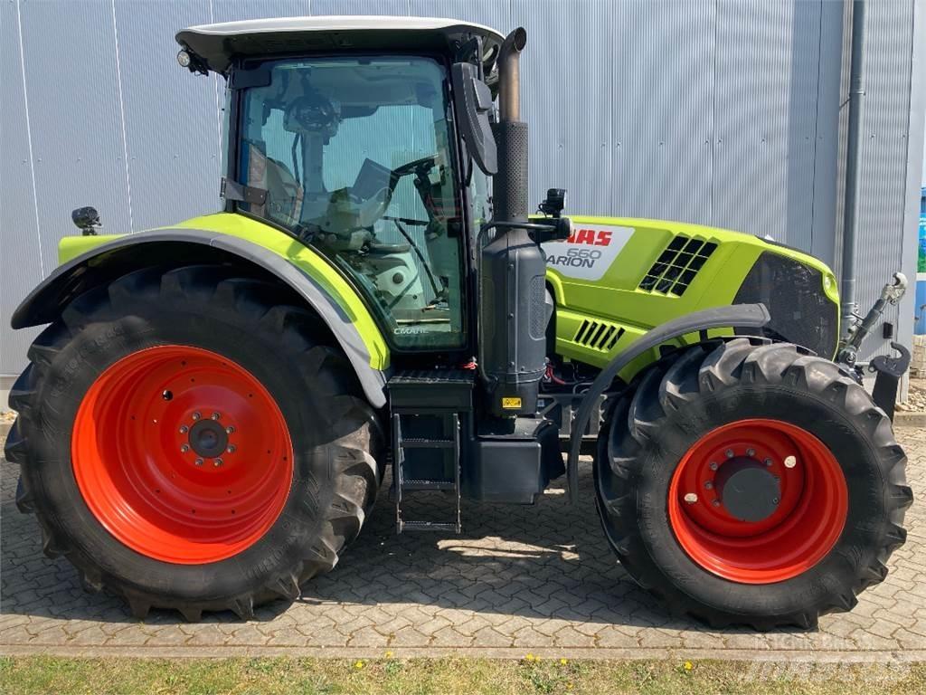 CLAAS ARION 660 Traktoren