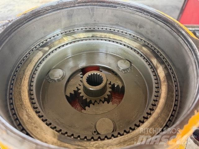 Liebherr sat 225 Getriebe