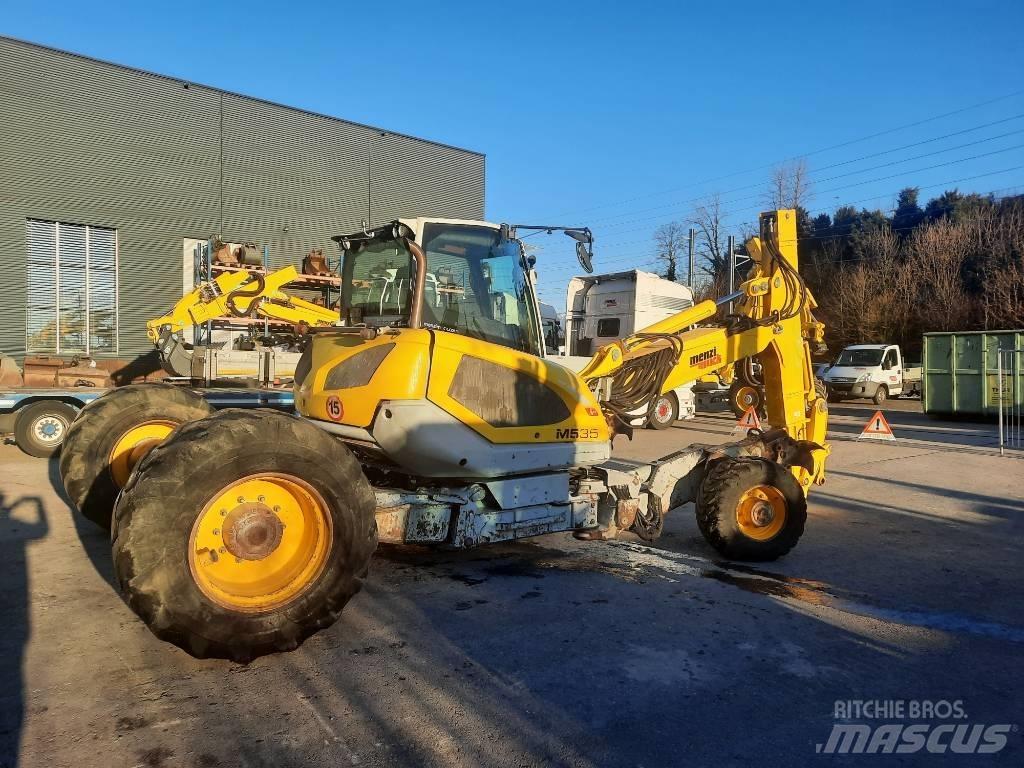 Menzi Muck M535 Mobilbagger