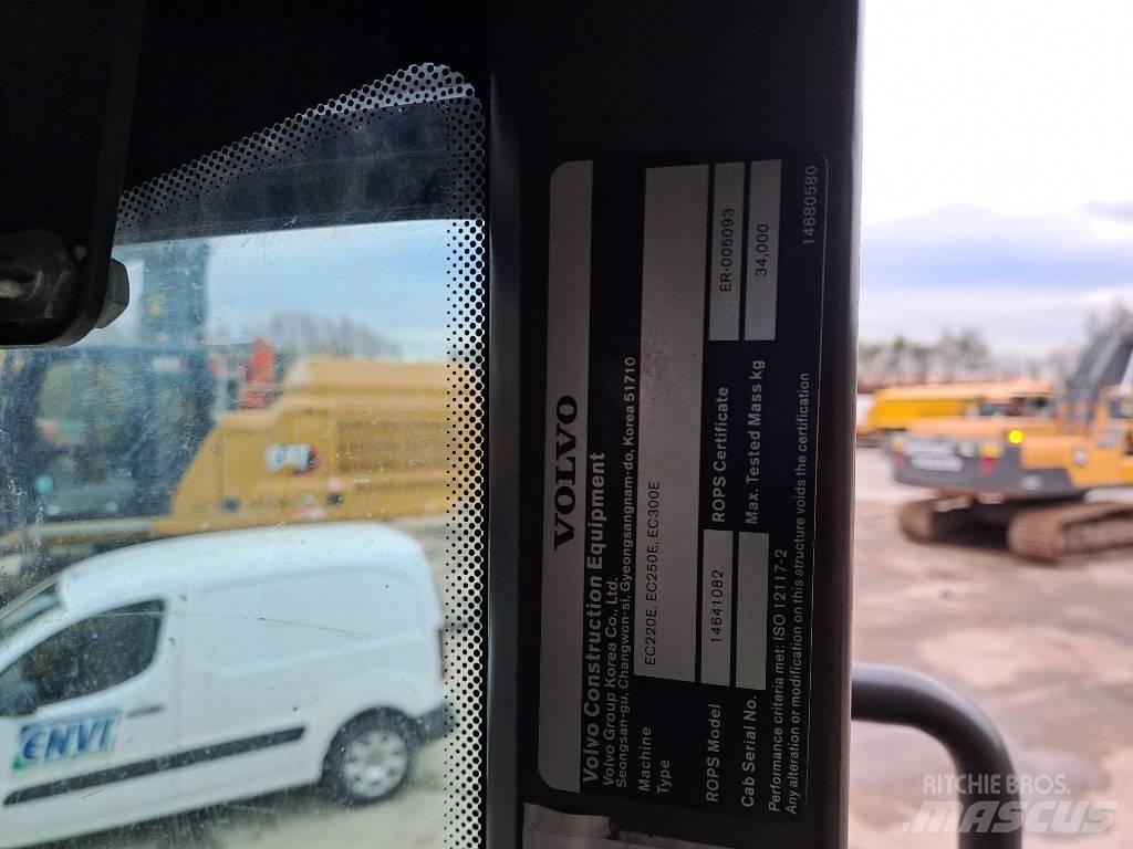 Volvo EC300EL Raupenbagger