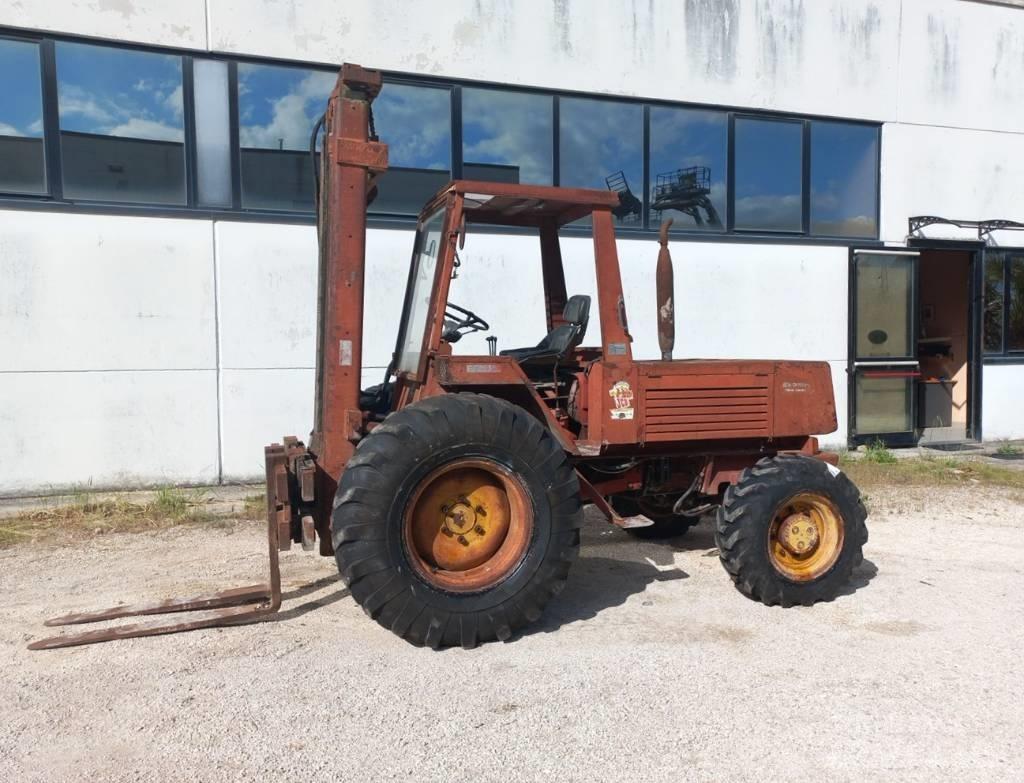 Manitou 4RM30G Dieselstapler