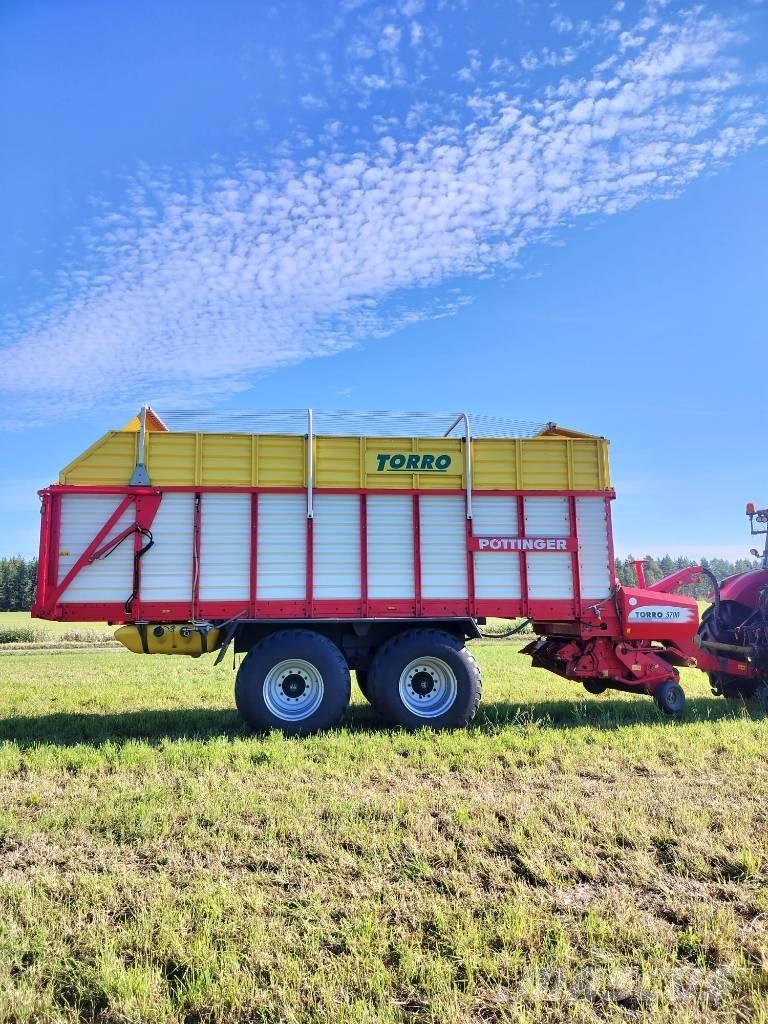 Pöttinger Torro 5700 Ladewagen