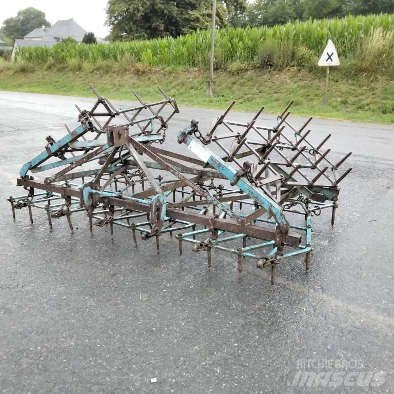 Religieux PORTE 5M Eggen