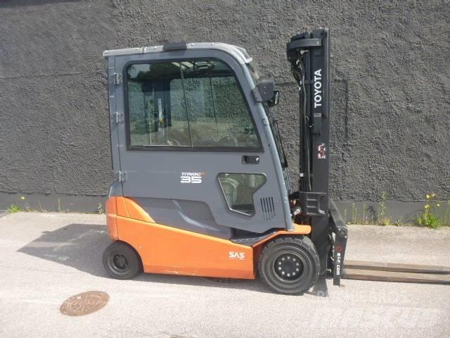 Toyota 8 FBMT 35 Elektrostapler