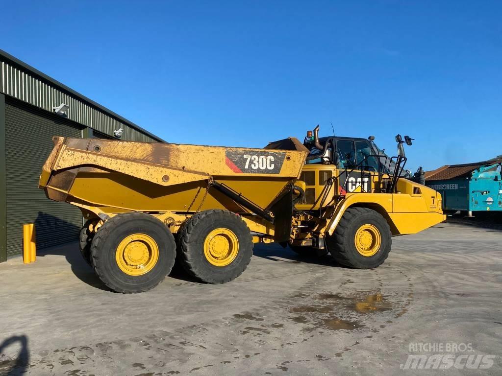 CAT 730 C Dumper - Knickgelenk