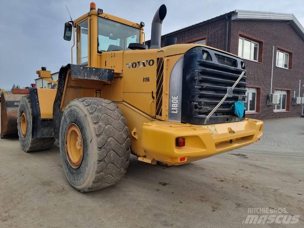 Volvo L 180 E Radlader