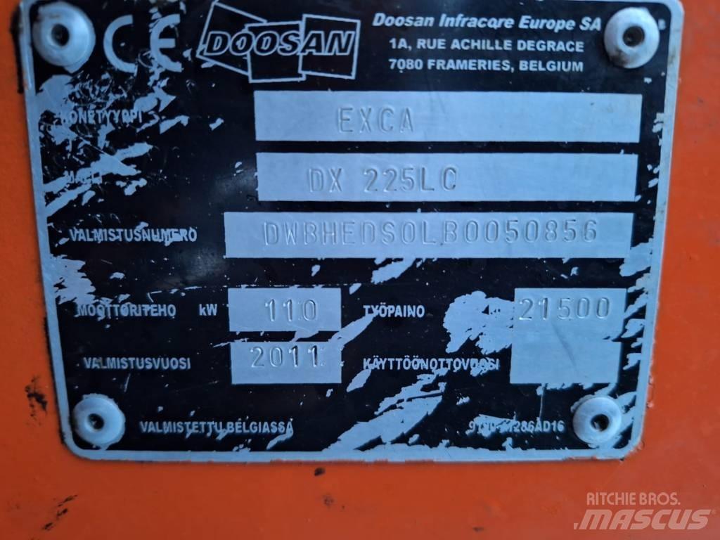 Doosan DX 225 LC Raupenbagger