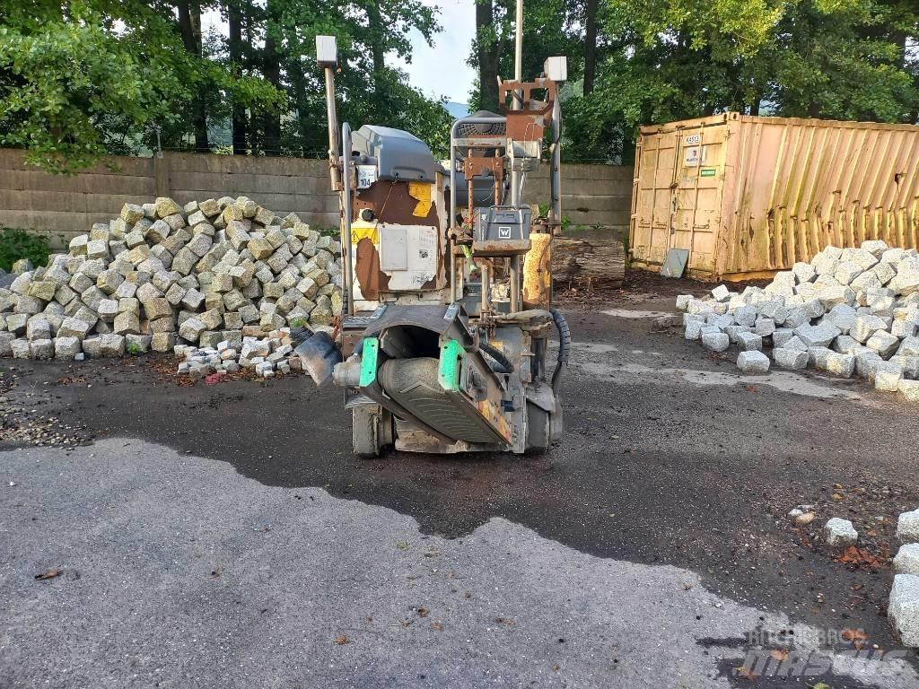 Wirtgen W 35 DC Asphalt-Recycler