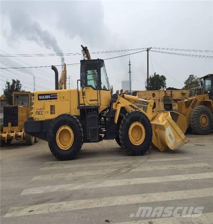 Komatsu WA 380-3 Radlader