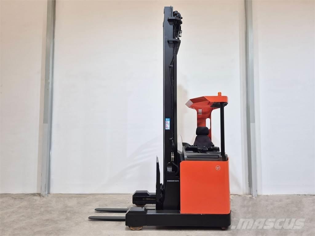 BT RRB 3 Schubmaststapler