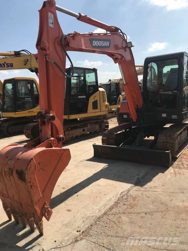 Doosan DX 60 Raupenbagger