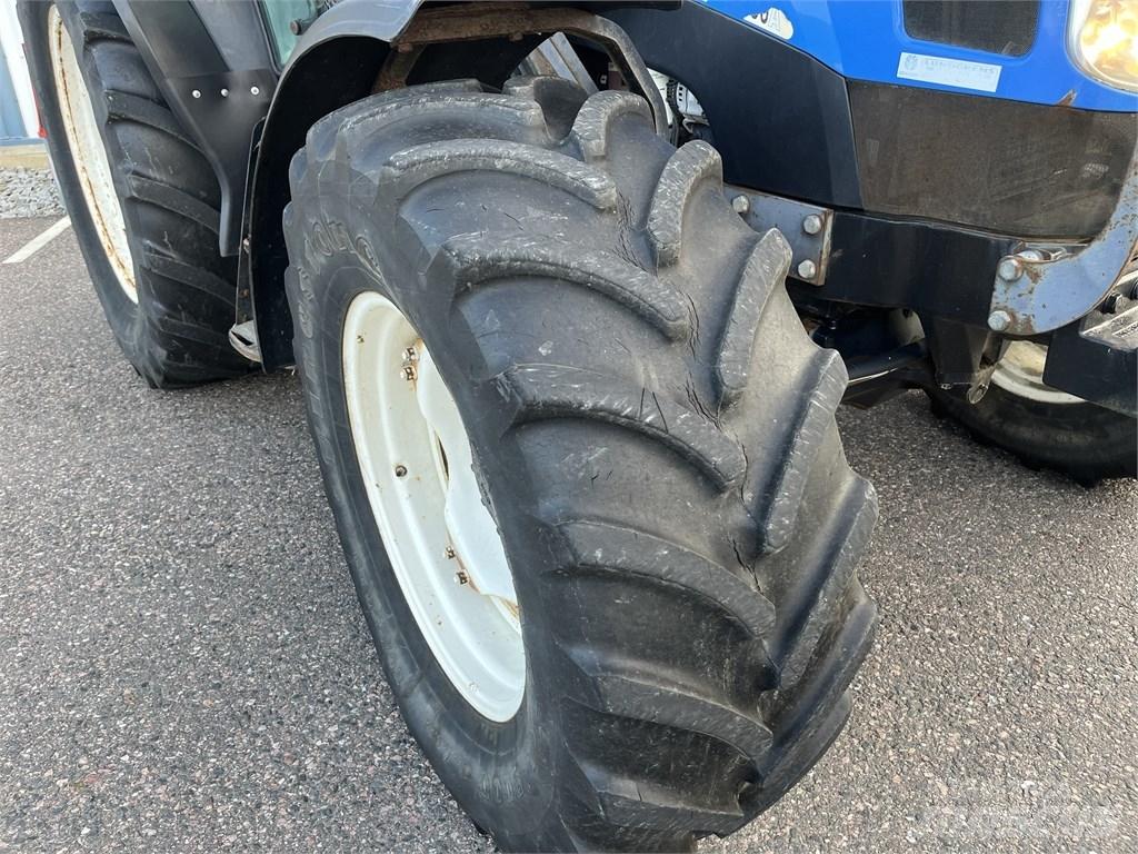 New Holland TS 100 A Traktoren