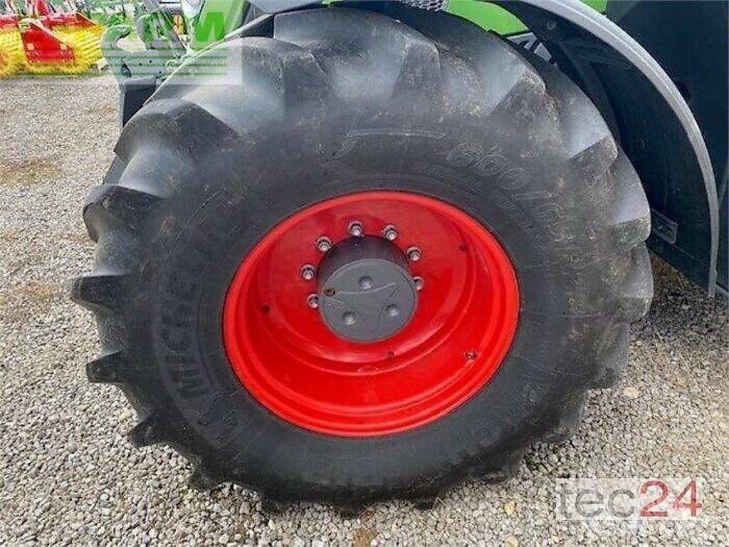 Fendt 724 gen 6 Traktoren