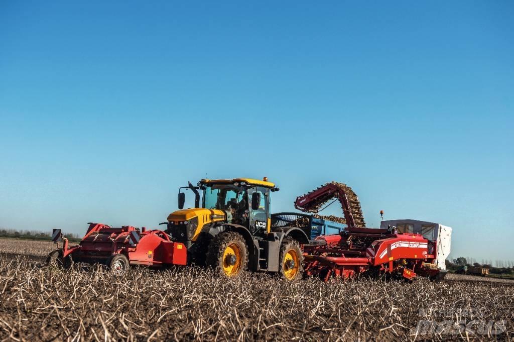 JCB 4220 Traktoren