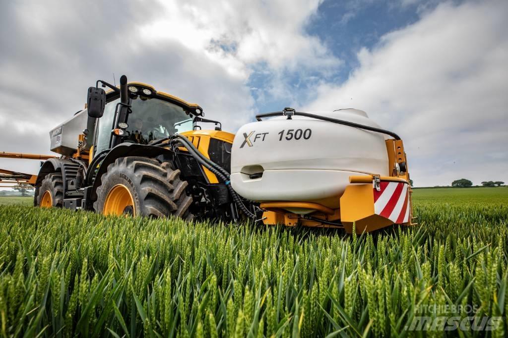 JCB 4220 Traktoren