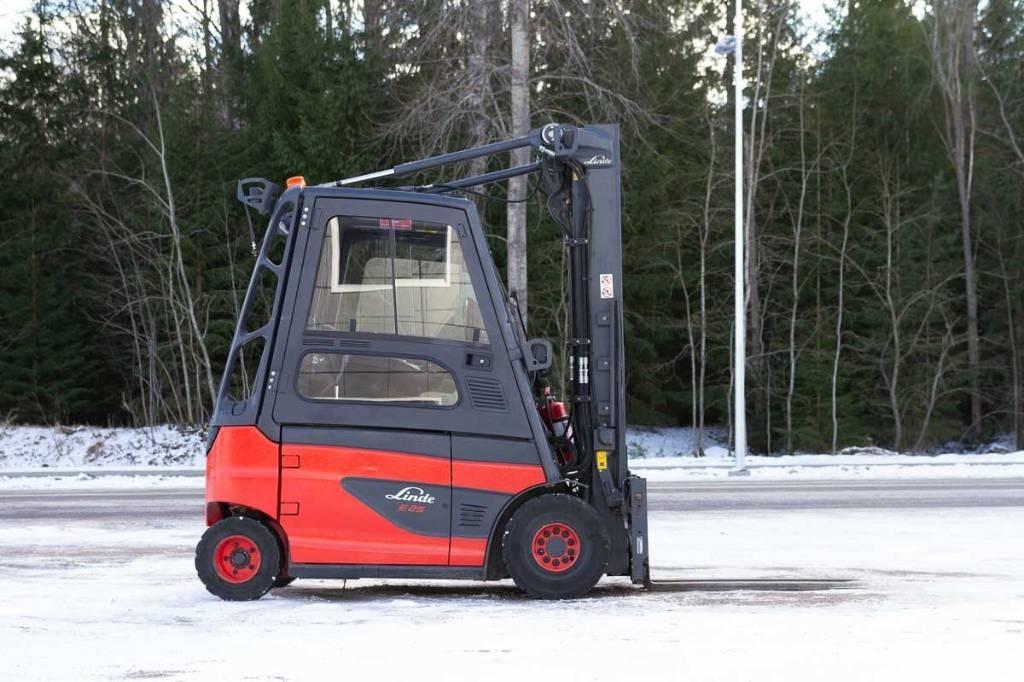 Linde E 25 Elektrostapler